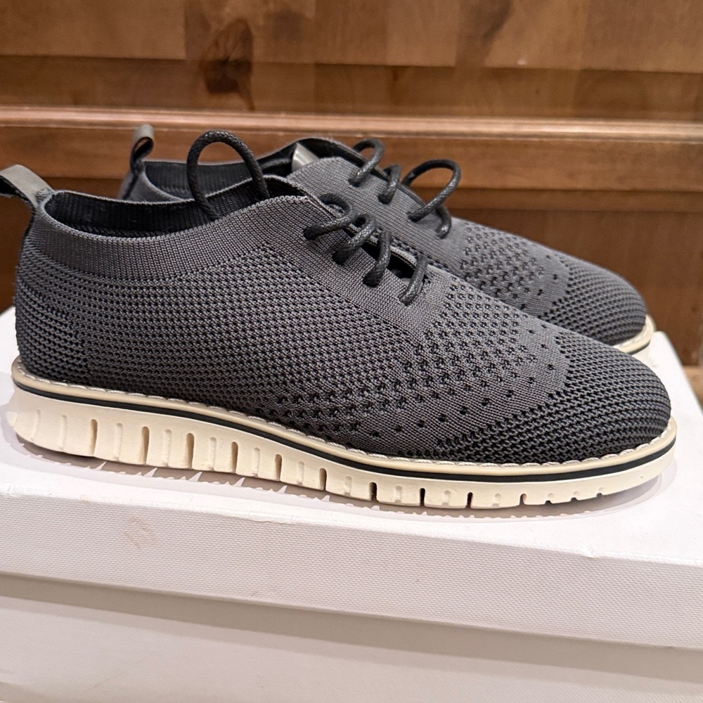 Steve Madden Gray Knit Dressy Sneakers